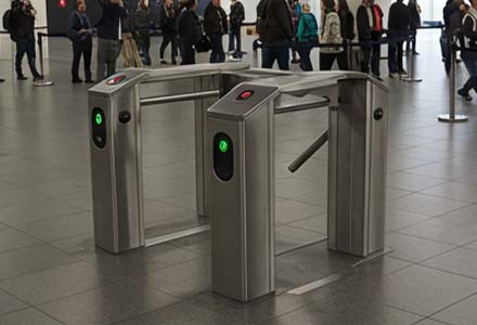 commercial swing barrier gate